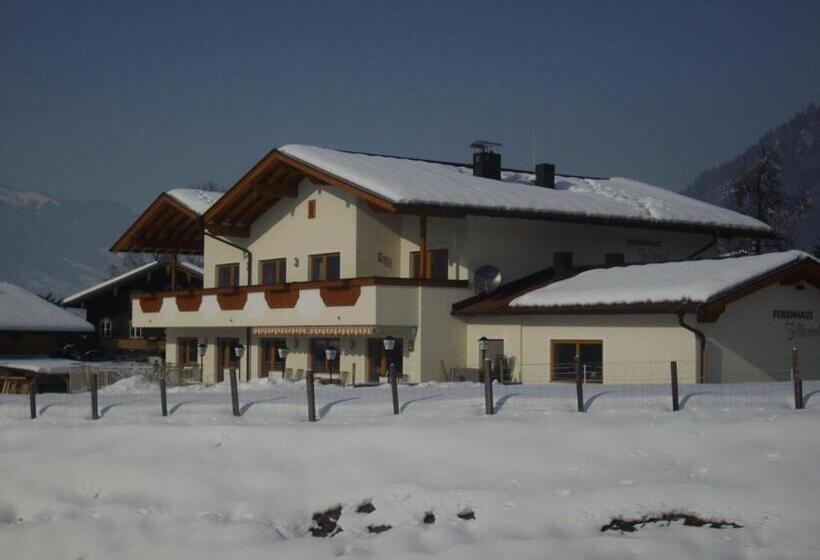 펜션 Ferienhaus Zillertal