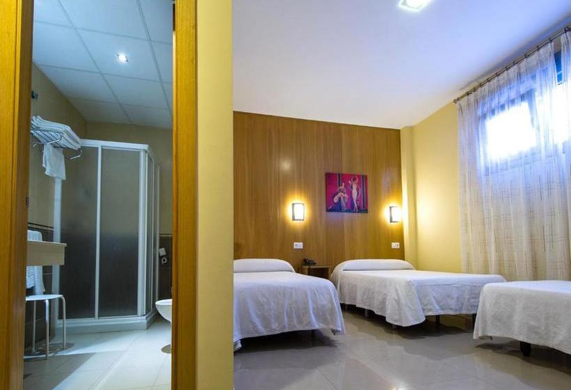 ペンション Hostal Acueducto Los Milagros