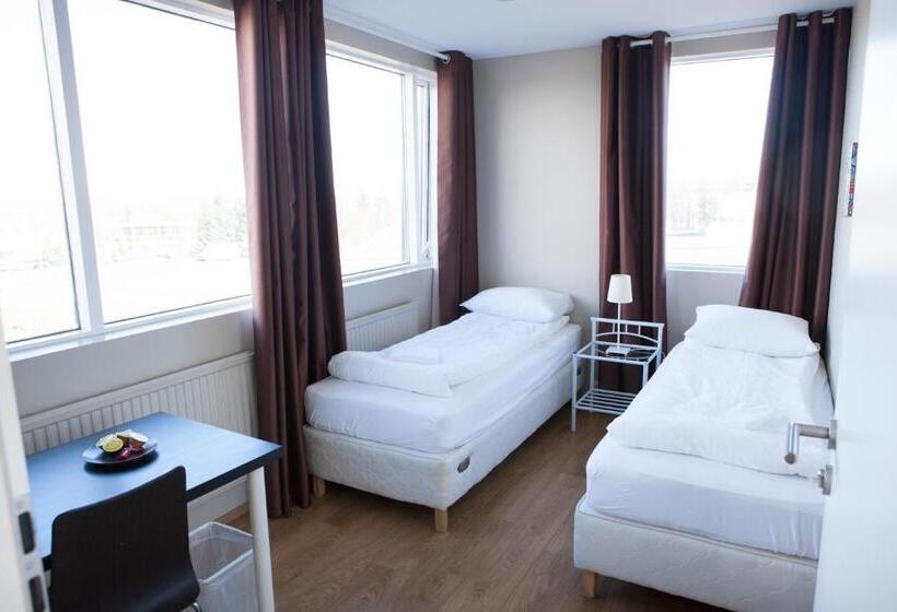 پانسیون Lyngás Guesthouse