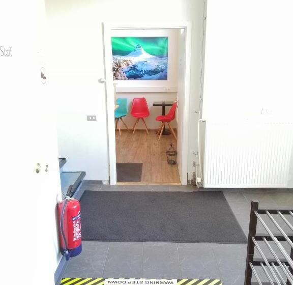 پانسیون Lyngás Guesthouse