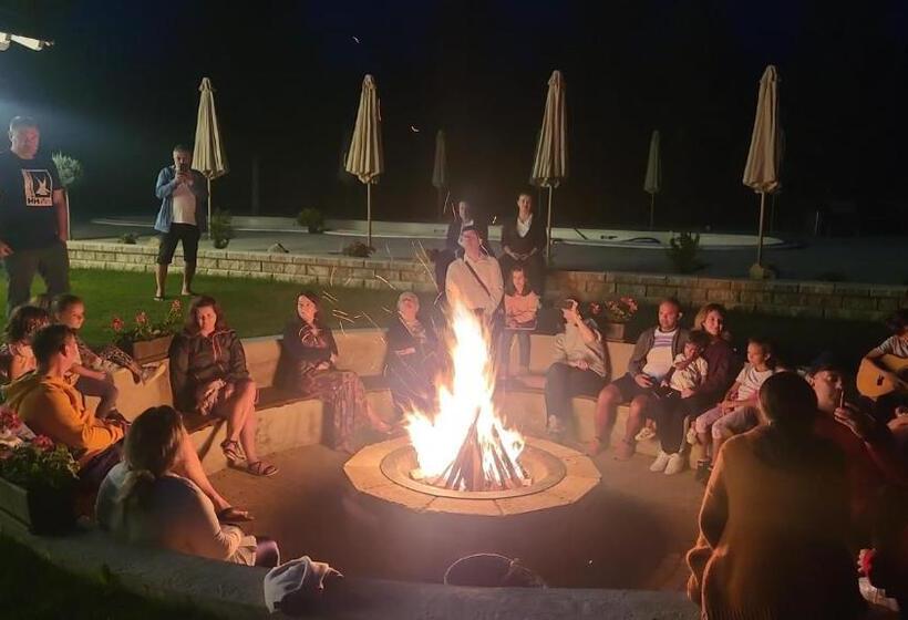 بنسيون Natura Family Resort