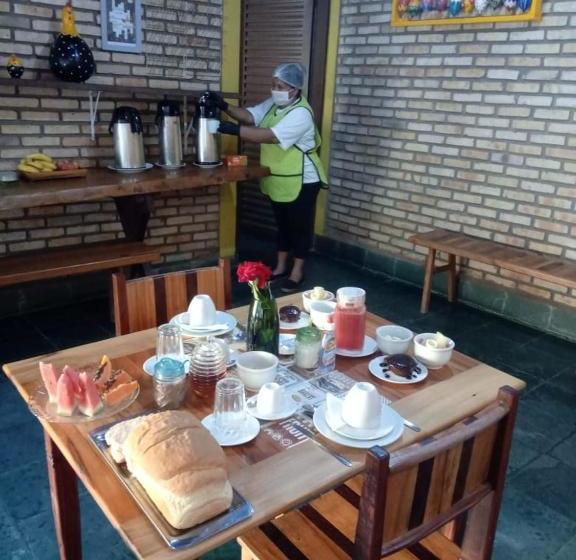 پانسیون Pousada Segredo