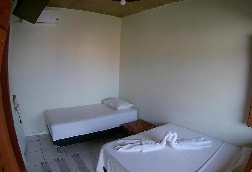 پانسیون Pousada Segredo