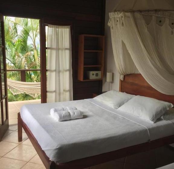 ペンション Pousada Tagomago