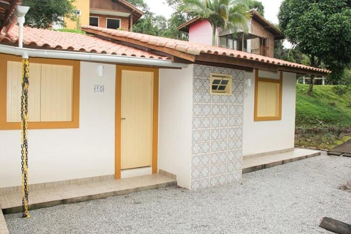 ペンション Pousada Vale Du Carmo