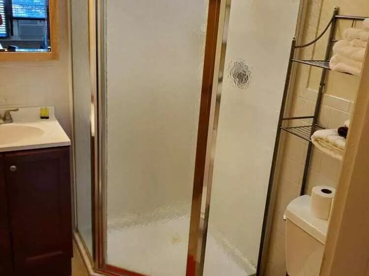 Majatalo The Windsor Inn