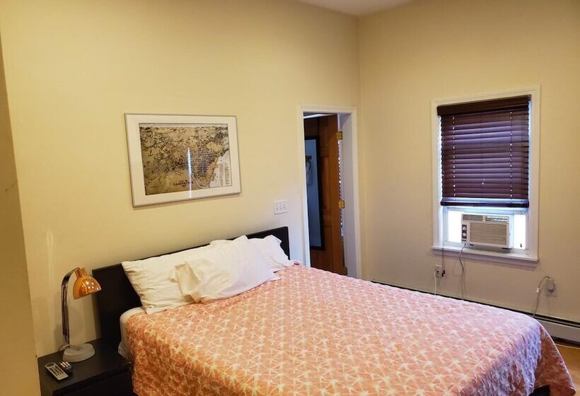 פנסיון The Windsor Inn