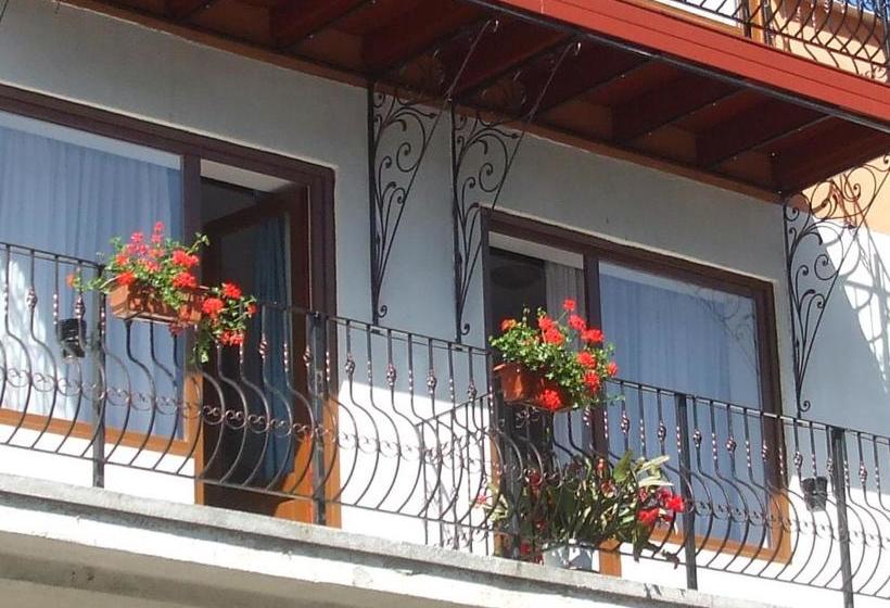 פנסיון Vila Ana Maria