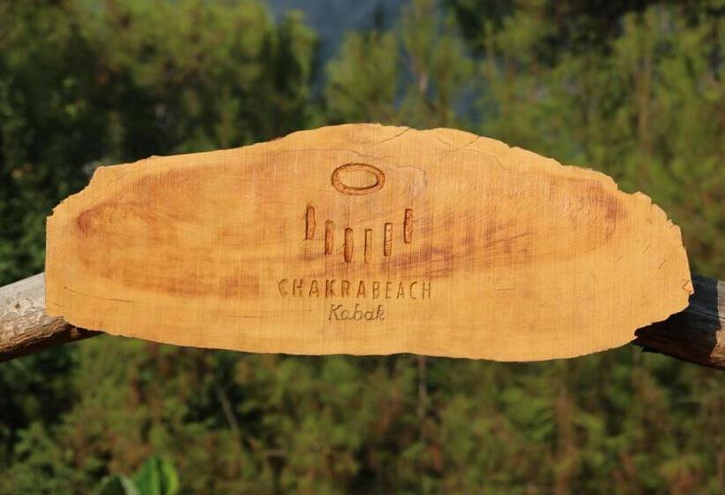 הוסטל Chakra Beach Kabak