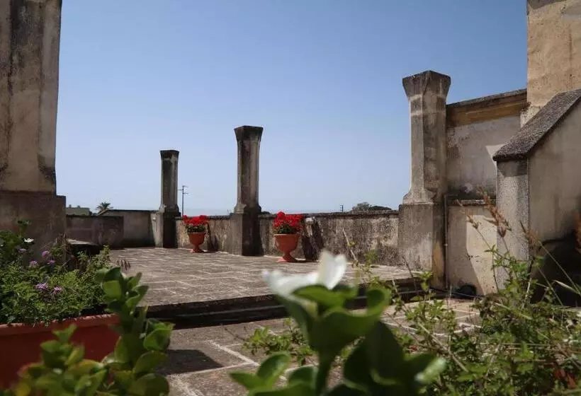 ホテル Agriturismo Francesca Stajano