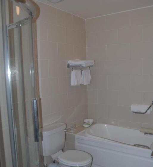 פנסיון All The Twos Lodge