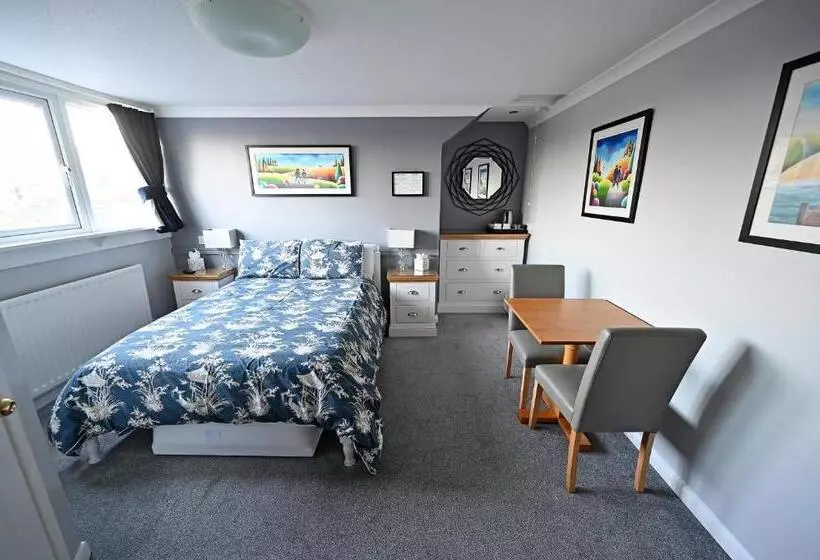 Majatalo Avoncot Guest House