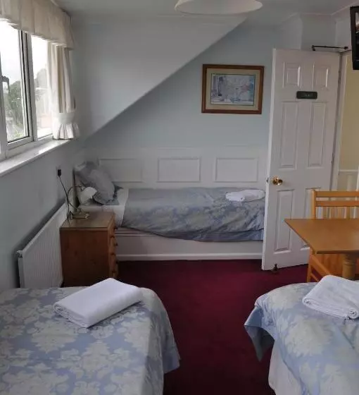 Majatalo Avoncot Guest House