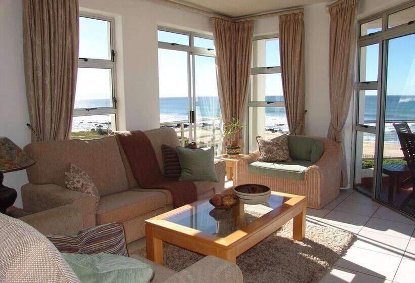 Pension Diaz 15 House On The Bay