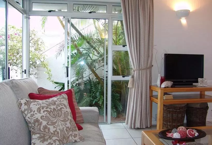 Majatalo Diaz 15 House On The Bay