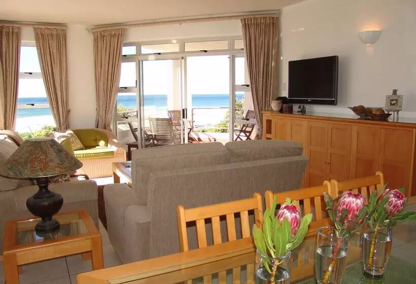 Majatalo Diaz 15 House On The Bay