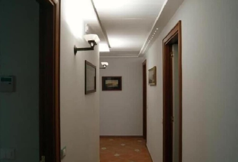 פנסיון Dolcevitasorrento Guest House