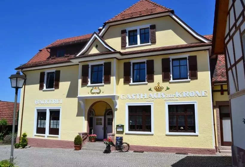 ペンション Gasthaus Zur Krone