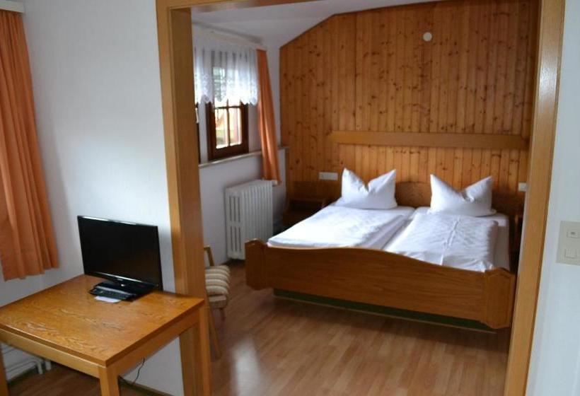 Pensão Gasthaus Zur Krone