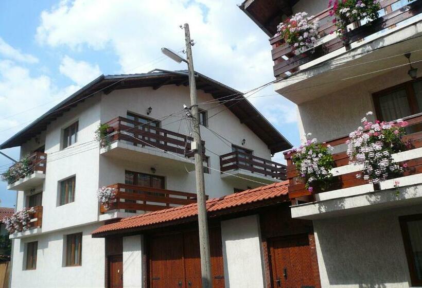 פנסיון Guest Rooms Vachin