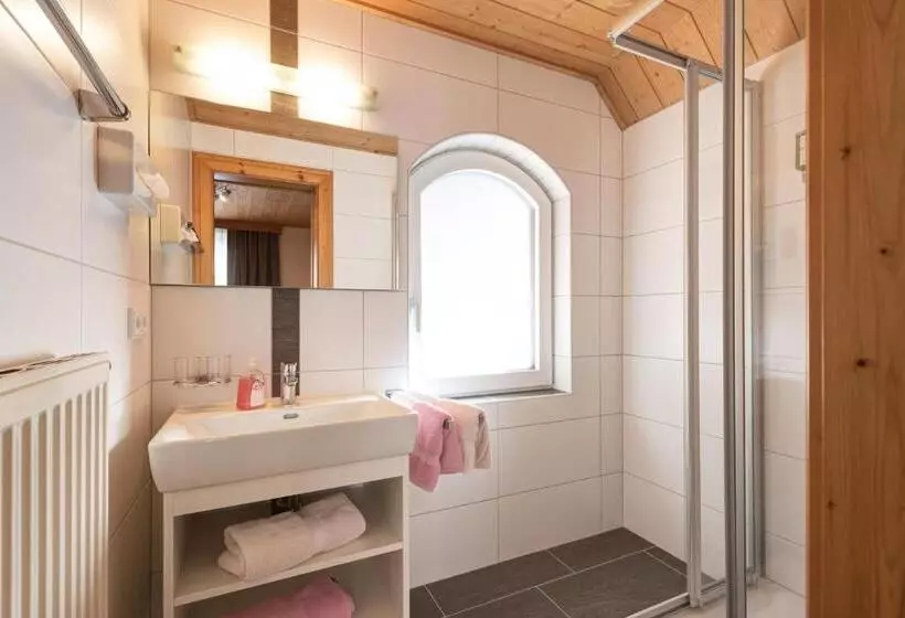 ペンション Haus Scheibler
