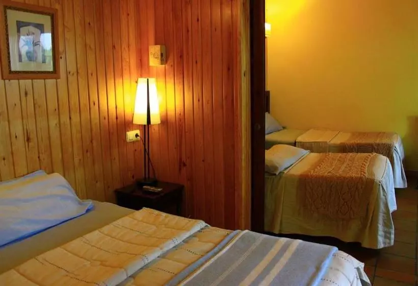 ペンション Hostal Escartín