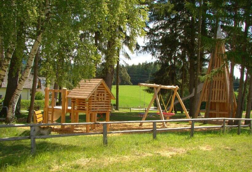 פנסיון Panoramahaus Steiner