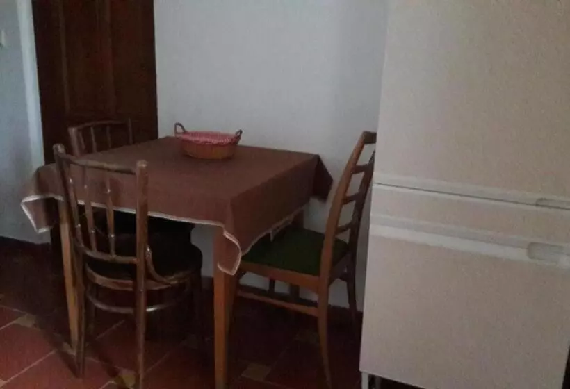 Majatalo Penzion Dora