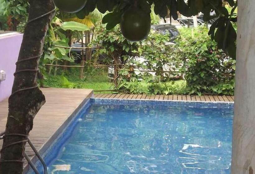 Pensão Pousada Nainas