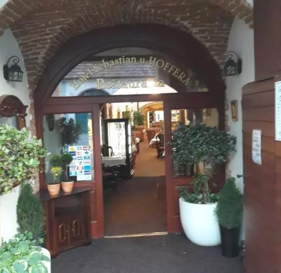 Majatalo Sebastian U Hoffera