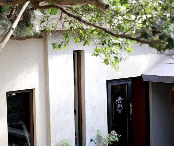 ペンション Teremok Lodge & Spa