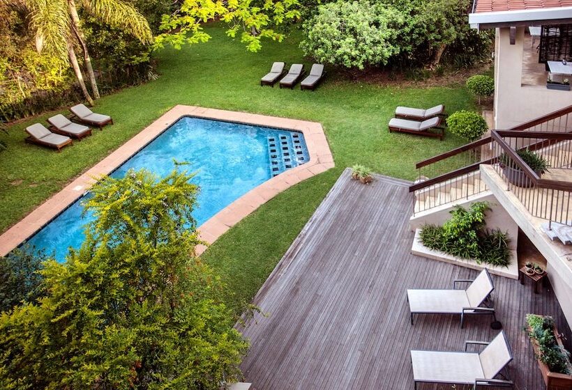 ペンション Teremok Lodge & Spa