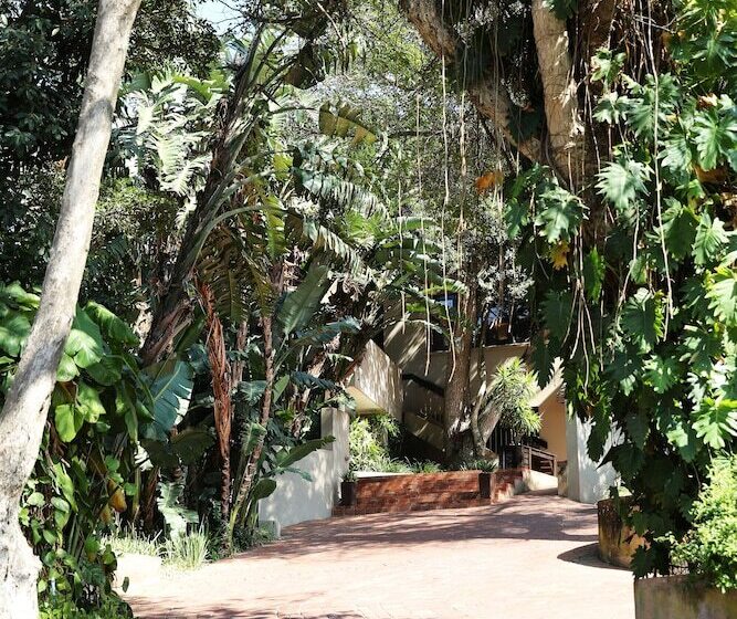 ペンション Teremok Lodge & Spa