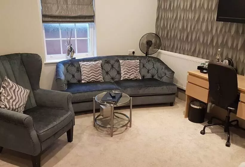 Majatalo The Keep Boutique