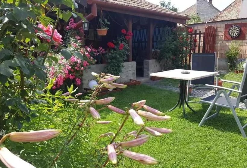 Pension Ela