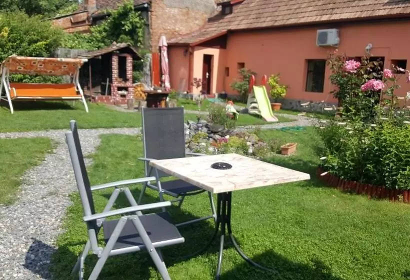 Pension Ela