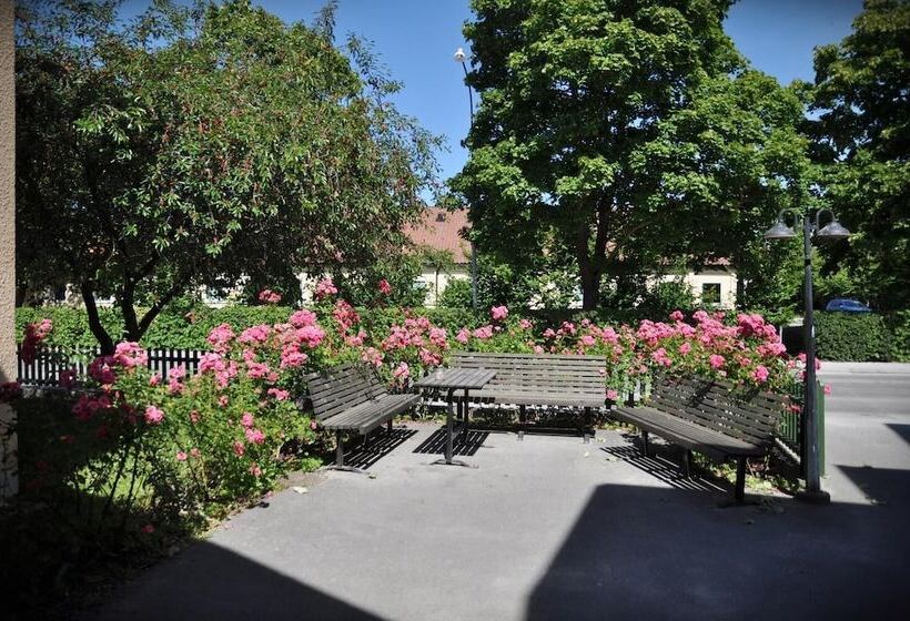 Vandrarhemmet Birkagatan 8