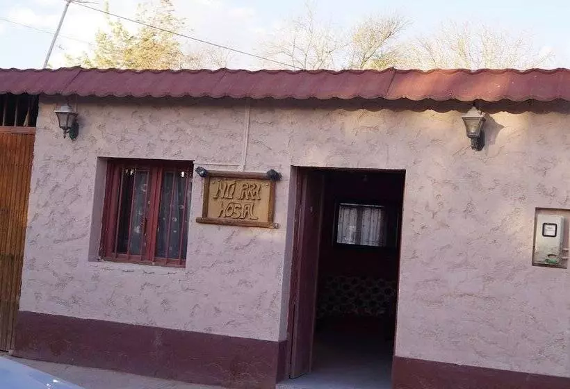 هاستل Hostal Intipara