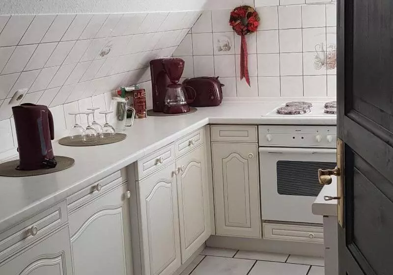 Aamiaismajoitus (B&B) Betriebe Güldenhaupt Gmbh