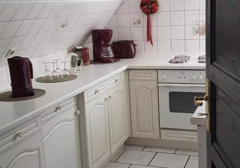 Aamiaismajoitus (B&B) Betriebe Güldenhaupt Gmbh