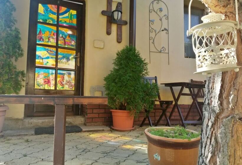 پانسیون B&b Casa Mica Guesthouse