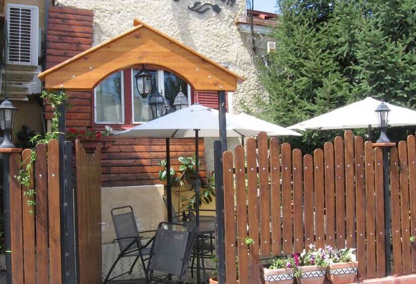 پانسیون B&b Casa Mica Guesthouse