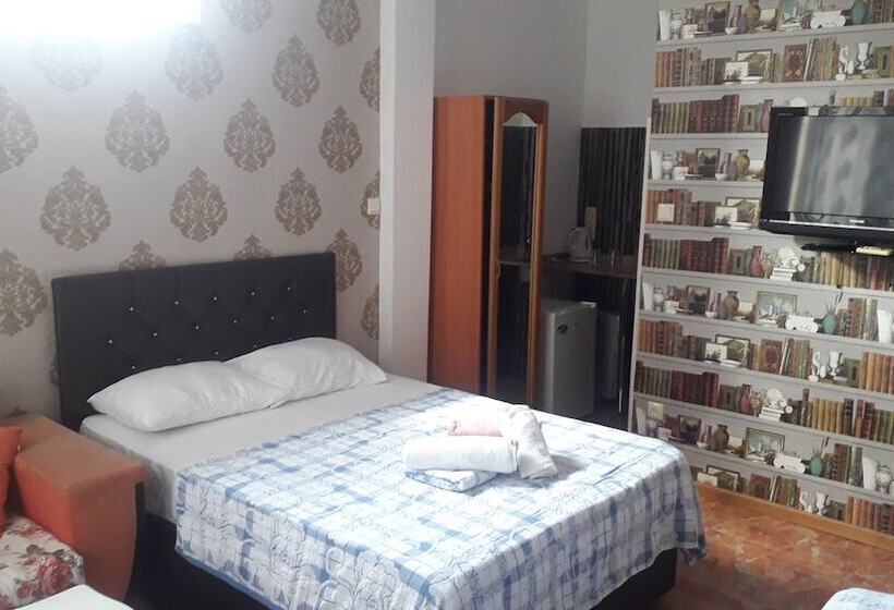 پانسیون Dzveli Batumi