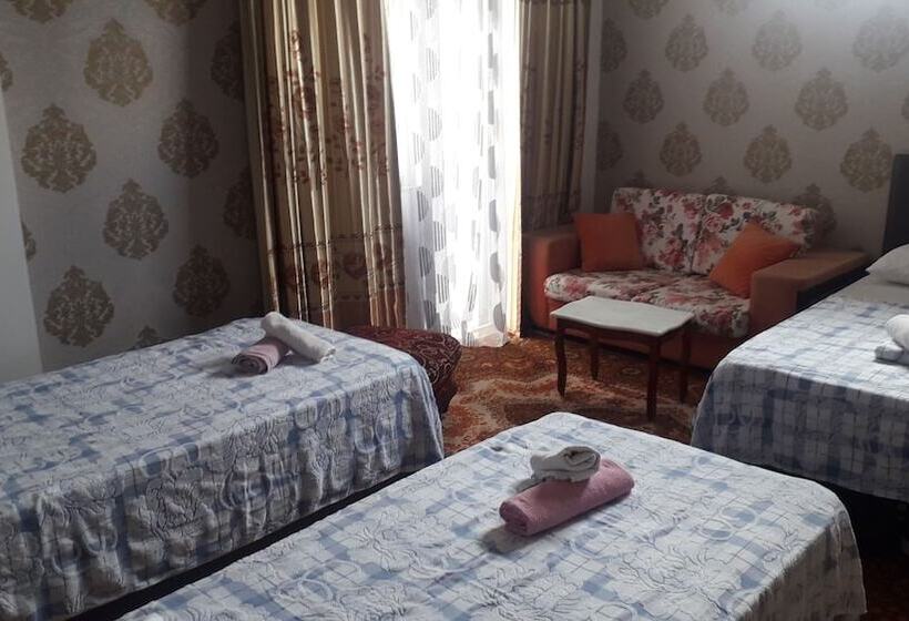 پانسیون Dzveli Batumi