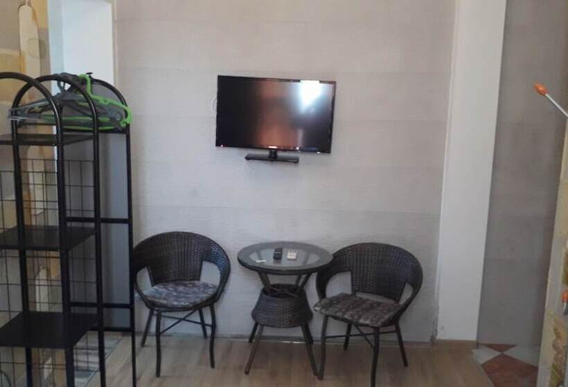 پانسیون Dzveli Batumi