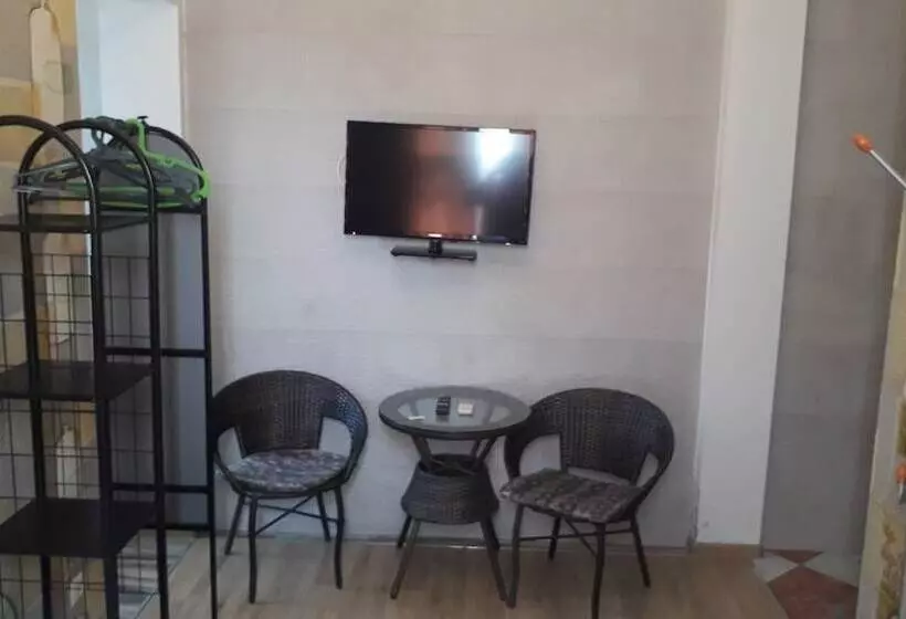 پانسیون Dzveli Batumi