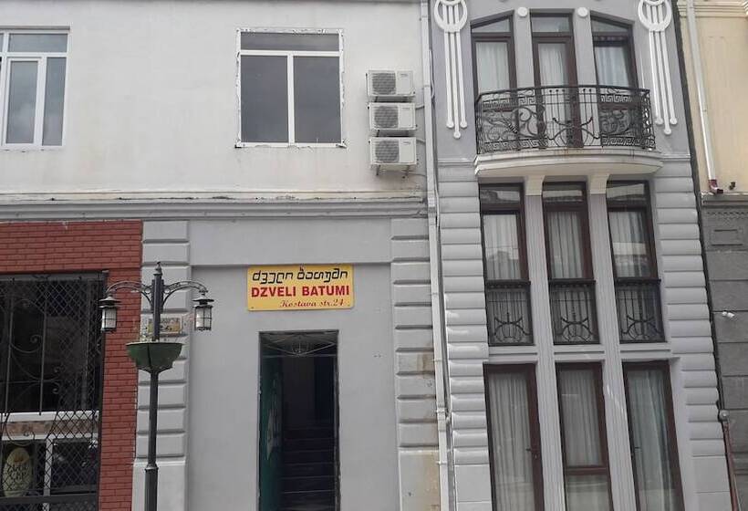 پانسیون Dzveli Batumi