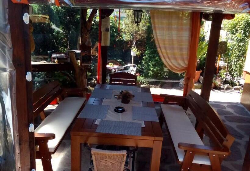 پانسیون Guesthouse Geto