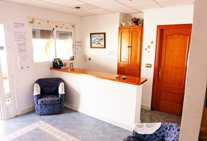 Пансион Hostal Brisamar