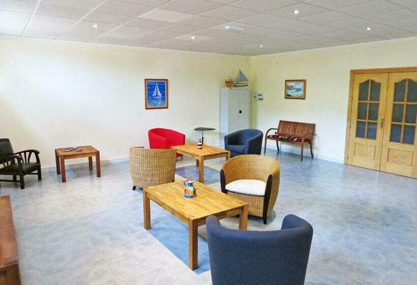 Пансион Hostal Brisamar